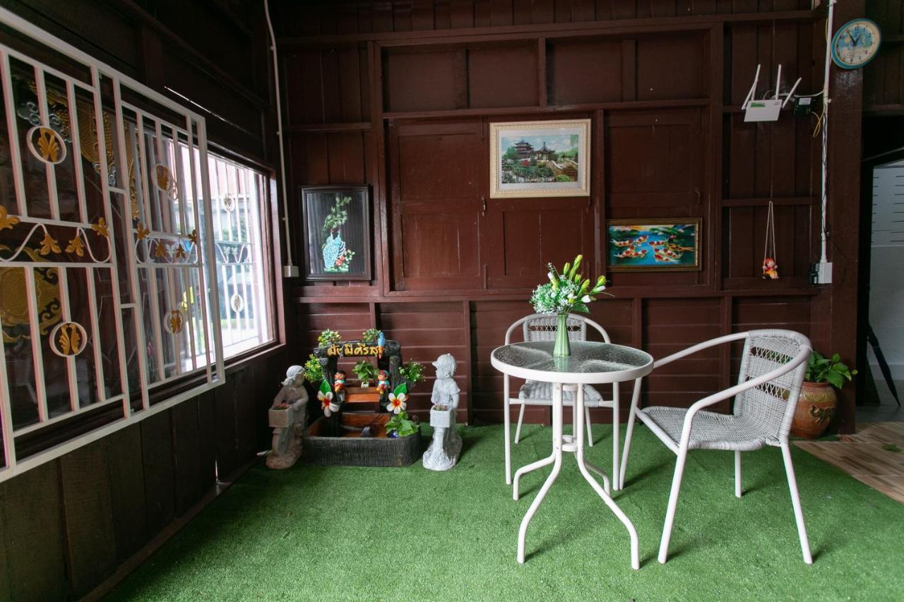 Хостел Arku'S House Чиангмай Экстерьер фото